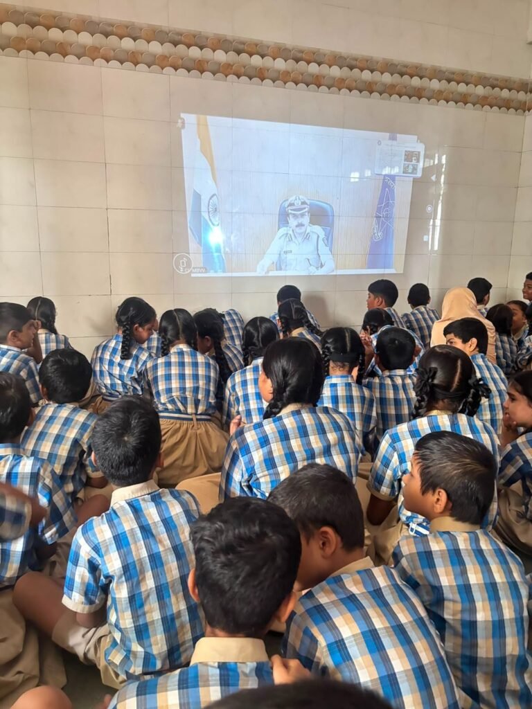 नशे और साइबर अपराध के खिलाफ 21 हजार विद्यार्थियों ने लिया जागरूकता का संदेश | New India Times