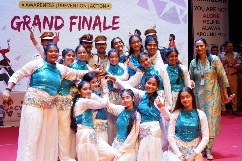 अमली पदार्थ व साइबर अपराध के खिलाफ ‘ऑपरेशन निर्मूलन’ ग्रैंड फिनाले आयोजित 4 अमली पदार्थ व साइबर अपराध के खिलाफ ‘ऑपरेशन निर्मूलन’ ग्रैंड फिनाले आयोजित | New India Times