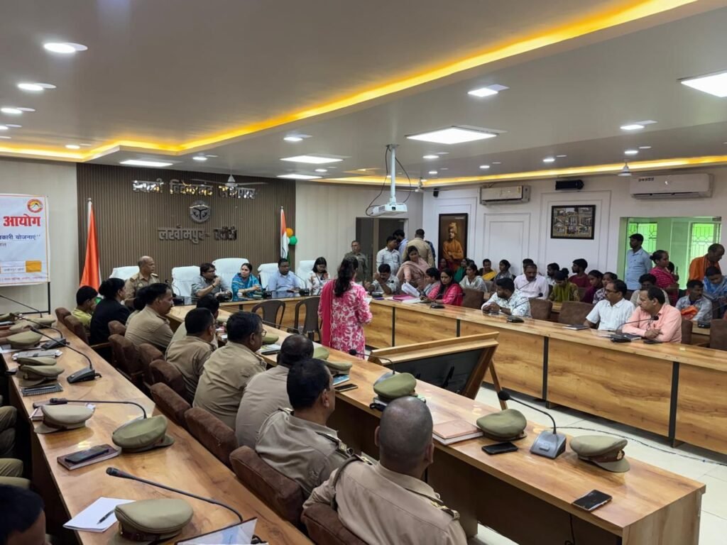 महिला आयोग की सदस्य सुजीता कुमारी ने की जनसुनवाई, 38 नए मामलों में त्वरित कार्रवाई के निर्देश 2 महिला आयोग की सदस्य सुजीता कुमारी ने की जनसुनवाई, 38 नए मामलों में त्वरित कार्रवाई के निर्देश | New India Times