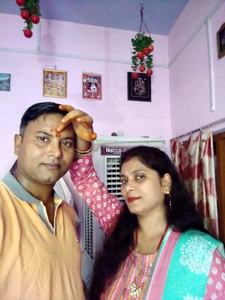 17 वर्षों से कायम है सच्चे भाई-बहन के रिश्ते की मिसाल, बिना खून के बंधन को अमर-मंजू ने बनाया अटूट 2 17 वर्षों से कायम है सच्चे भाई-बहन के रिश्ते की मिसाल, बिना खून के बंधन को अमर-मंजू ने बनाया अटूट | New India Times