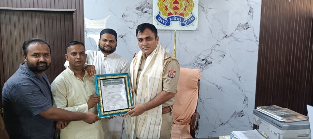 जश्न-ए-ईद मिलादुन्नबी के जुलूस में उत्कृष्ट व्यवस्था पर चौकी इंचार्ज आशीष त्यागी सम्मानित | New India Times