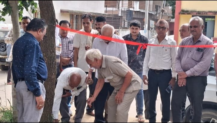 रोटरी क्लब अपना ने मनोरंजन के लिए झुले चकरी लगा कर बच्चों के खेलने के लिए सामग्री की दी सौगात 3 रोटरी क्लब अपना ने मनोरंजन के लिए झुले चकरी लगा कर बच्चों के खेलने के लिए सामग्री की दी सौगात | New India Times