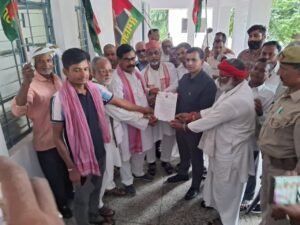 जनसमस्याओं को लेकर सपा का तहसील मुख्यालय पर जोरदार प्रदर्शन