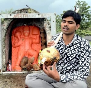आंखों से नहीं देख सकते सुनील, लेकिन दिल से महसूस की ‘हनुमान अंश’; पूर्व विधायक पारुल साहू ने परिवार सहित दिखाई फिल्म