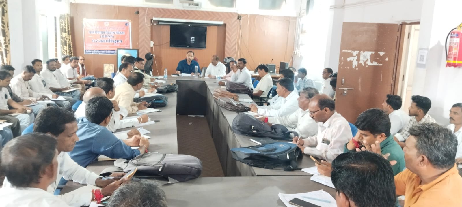 ग्राम विकास, स्वच्छता एवं जीपीडीपी को लेकर पंचायत प्रतिनिधियों का दो दिवसीय प्रशिक्षण आयोजित 1 ग्राम विकास, स्वच्छता एवं जीपीडीपी को लेकर पंचायत प्रतिनिधियों का दो दिवसीय प्रशिक्षण आयोजित | New India Times