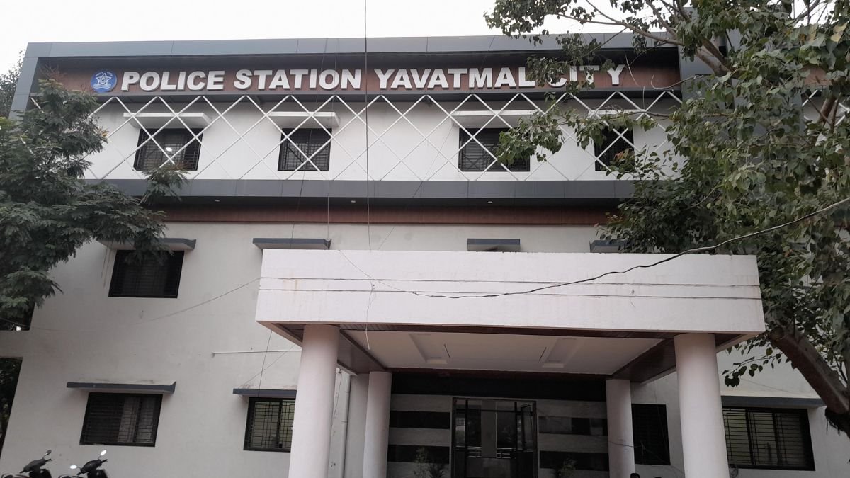 ‘अपराध करो या न करो, थाने तो आना ही पड़ेगा!’ दंपती ने पुलिसकर्मी पर लगाए धमकाने और प्रताड़ित करने के आरोप, एसपी से शिकायत कर निष्पक्ष जांच की मांग 1 ‘अपराध करो या न करो, थाने तो आना ही पड़ेगा!’ दंपती ने पुलिसकर्मी पर लगाए धमकाने और प्रताड़ित करने के आरोप, एसपी से शिकायत कर निष्पक्ष जांच की मांग | New India Times