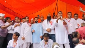 मूसलाधार बारिश के बीच पुरानी पेंशन संकल्प महारैली में उमड़ा शिक्षक-कर्मचारियों का सैलाब