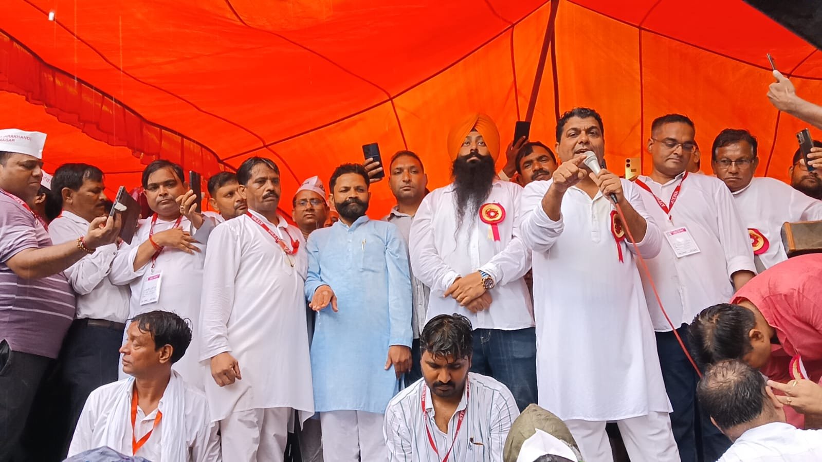 मूसलाधार बारिश के बीच पुरानी पेंशन संकल्प महारैली में उमड़ा शिक्षक-कर्मचारियों का सैलाब 1 मूसलाधार बारिश के बीच पुरानी पेंशन संकल्प महारैली में उमड़ा शिक्षक-कर्मचारियों का सैलाब | New India Times