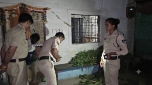 अवैध शराब के खिलाफ पुलिस की कार्रवाई, सूकरी और घुट्टी में 27 लीटर कच्ची शराब जब्त