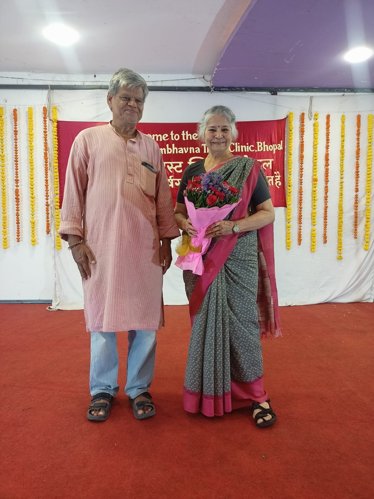 30 वर्षों से गैस पीड़ितों की सेवा में सम्भावना ट्रस्ट क्लिनिक,वर्षगांठ समारोह में शामिल हुए बड़ी संख्या में लोग | New India Times
