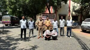 गोवंश मांस प्रकरण में अकोट शहर पुलिस की कार्रवाई, दो आरोपी हिरासत में; 430 किलो मांस सहित ₹1.08 लाख का मुद्देमाल जब्त