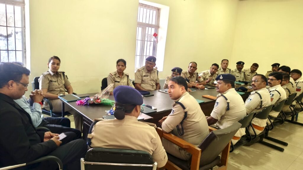 न्याय प्रक्रिया होगी और पैनी: जुन्नारदेव में एडीपीओ और एसडीओपी की मौजूदगी में पुलिस अधिकारियों की बड़ी बैठक 2 न्याय प्रक्रिया होगी और पैनी: जुन्नारदेव में एडीपीओ और एसडीओपी की मौजूदगी में पुलिस अधिकारियों की बड़ी बैठक | New India Times