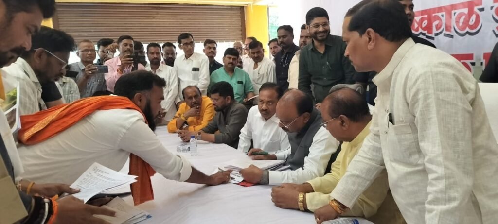 6.25 करोड़ की कथित सरकारी बकाया राशि की वसूली और अवैध प्लॉटिंग की जांच की मांग, राजस्व मंत्री चंद्रशेखर बावनकुले को सामाजिक कार्यकर्ता इरफान शेख ने सौंपा ज्ञापन 2 6.25 करोड़ की कथित सरकारी बकाया राशि की वसूली और अवैध प्लॉटिंग की जांच की मांग, राजस्व मंत्री चंद्रशेखर बावनकुले को सामाजिक कार्यकर्ता इरफान शेख ने सौंपा ज्ञापन | New India Times