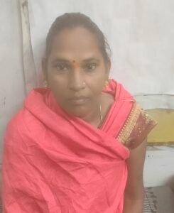 पति का आधार नंबर नहीं, इसलिए अटकी विधवा किसान की सम्मान निधि <br>2006 में पति का निधन, आधार कार्ड बना 2010 के बाद ,पोर्टल में अनिवार्य जानकारी ने खड़ी की नई परेशानी