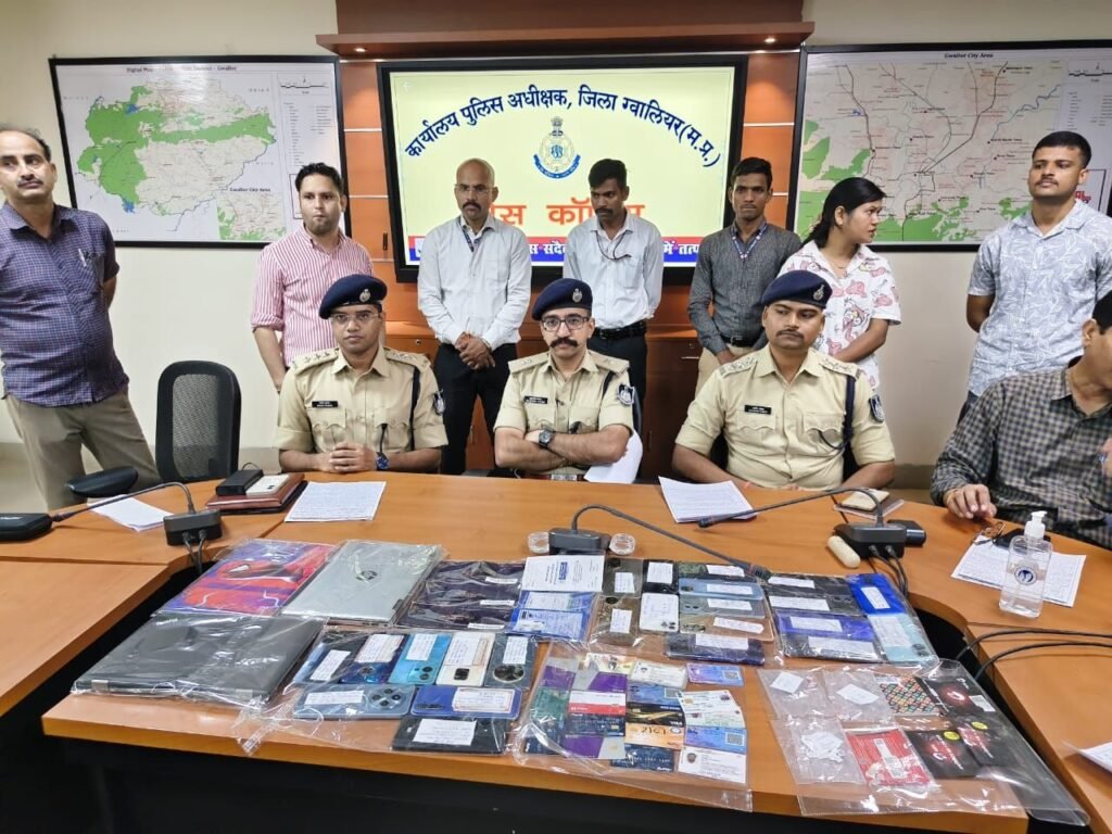 विंडसर हिल्स के डुप्लेक्स में चल रहा था ऑनलाइन सट्टा और बैंक खातों की खरीद-फरोख्त का खेल, 5 आरोपी गिरफ्तार 2 विंडसर हिल्स के डुप्लेक्स में चल रहा था ऑनलाइन सट्टा और बैंक खातों की खरीद-फरोख्त का खेल, 5 आरोपी गिरफ्तार | New India Times