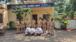 साइबर ठगी के लिए बैंक खाते व सिमकार्ड बेचने वाले तीन आरोपी गिरफ्तार