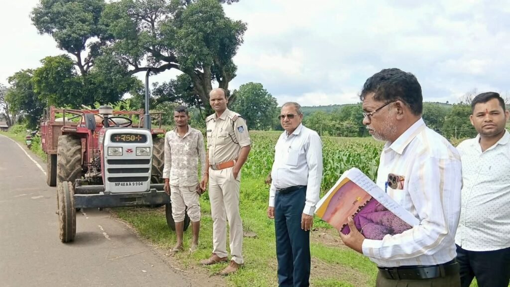 अवैध रेत परिवहन पर प्रशासन की कार्रवाई, ट्रैक्टर-ट्रॉली जब्त 2 अवैध रेत परिवहन पर प्रशासन की कार्रवाई, ट्रैक्टर-ट्रॉली जब्त | New India Times