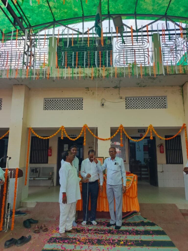 गांधी जयंती पर नगर पालिका अकबरपुर में हुआ ध्वजारोहण, उत्कृष्ट कार्य करने वाले स्वच्छता नायकों और स्वच्छता मित्रों का सम्मान 4 गांधी जयंती पर नगर पालिका अकबरपुर में हुआ ध्वजारोहण, उत्कृष्ट कार्य करने वाले स्वच्छता नायकों और स्वच्छता मित्रों का सम्मान | New India Times