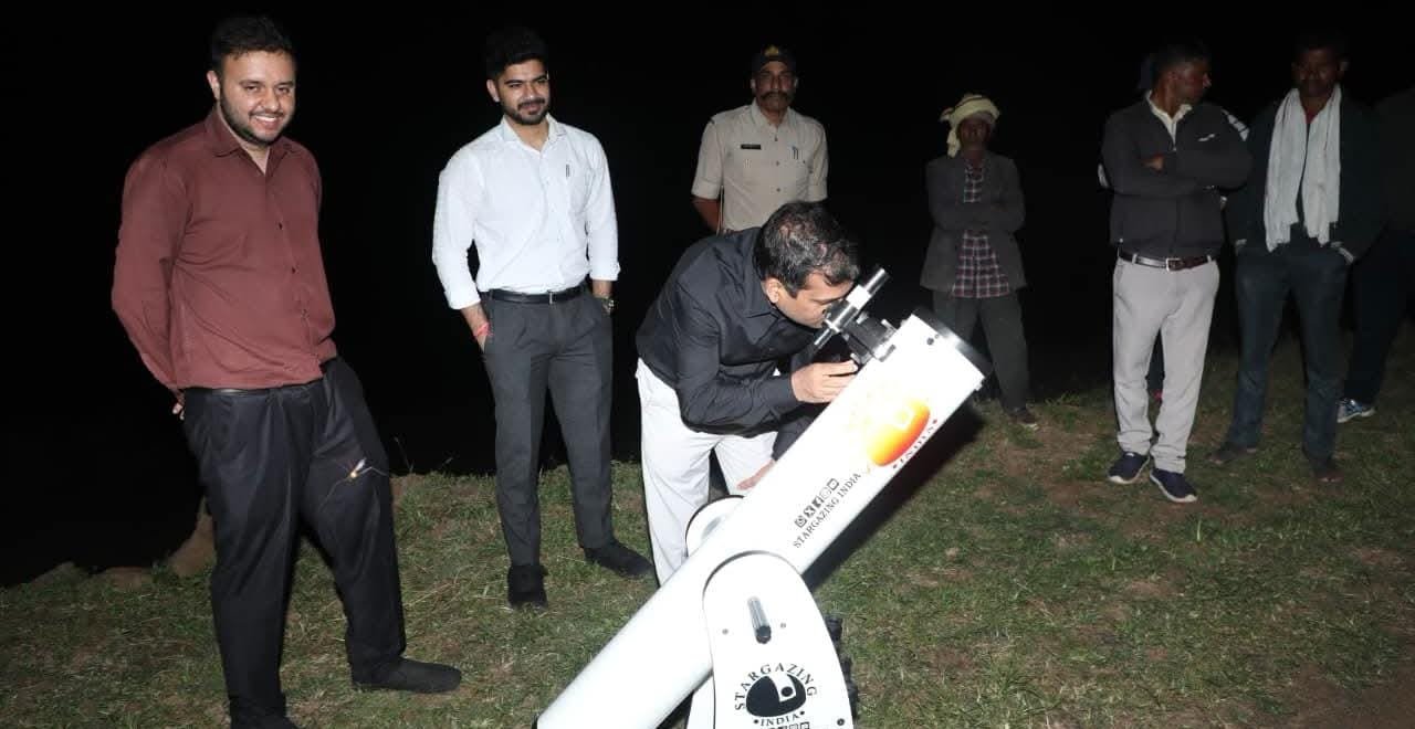 पर्यटन ग्राम धूसावानी बना एस्ट्रो विलेज, सितारों और आकाशगंगा का दिखेगा अद्भुत नज़ारा 1 पर्यटन ग्राम धूसावानी बना एस्ट्रो विलेज, सितारों और आकाशगंगा का दिखेगा अद्भुत नज़ारा | New India Times