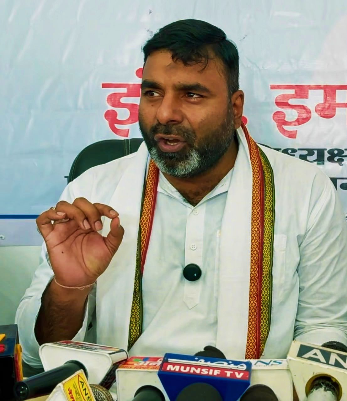 डुमरियागंज में लोकतंत्र का अंतिम संस्कार, तहसील परिसर की घटना की निष्पक्ष जांच की मांग 1 डुमरियागंज में लोकतंत्र का अंतिम संस्कार, तहसील परिसर की घटना की निष्पक्ष जांच की मांग | New India Times