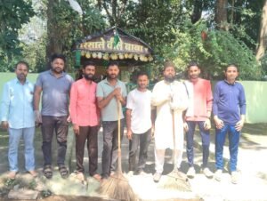 अलीराजपुर में भाजपा अल्पसंख्यक मोर्चा ने दरगाह परिसर में चलाया स्वच्छता अभियान