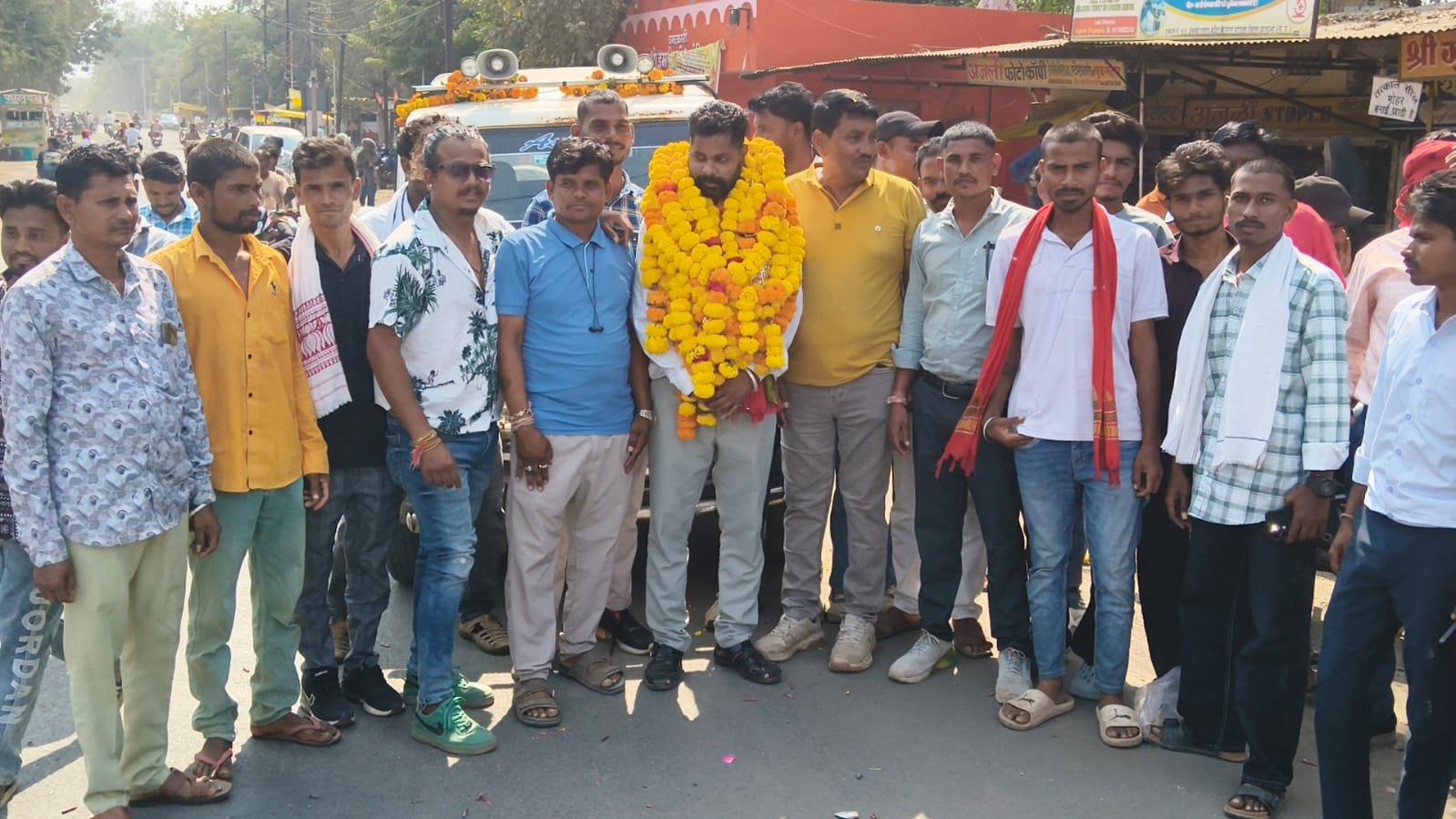 झाबुआ जिला पंचायत सदस्य कमलेश सिंगाड़ का थांदला में भव्य स्वागत 1 झाबुआ जिला पंचायत सदस्य कमलेश सिंगाड़ का थांदला में भव्य स्वागत | New India Times