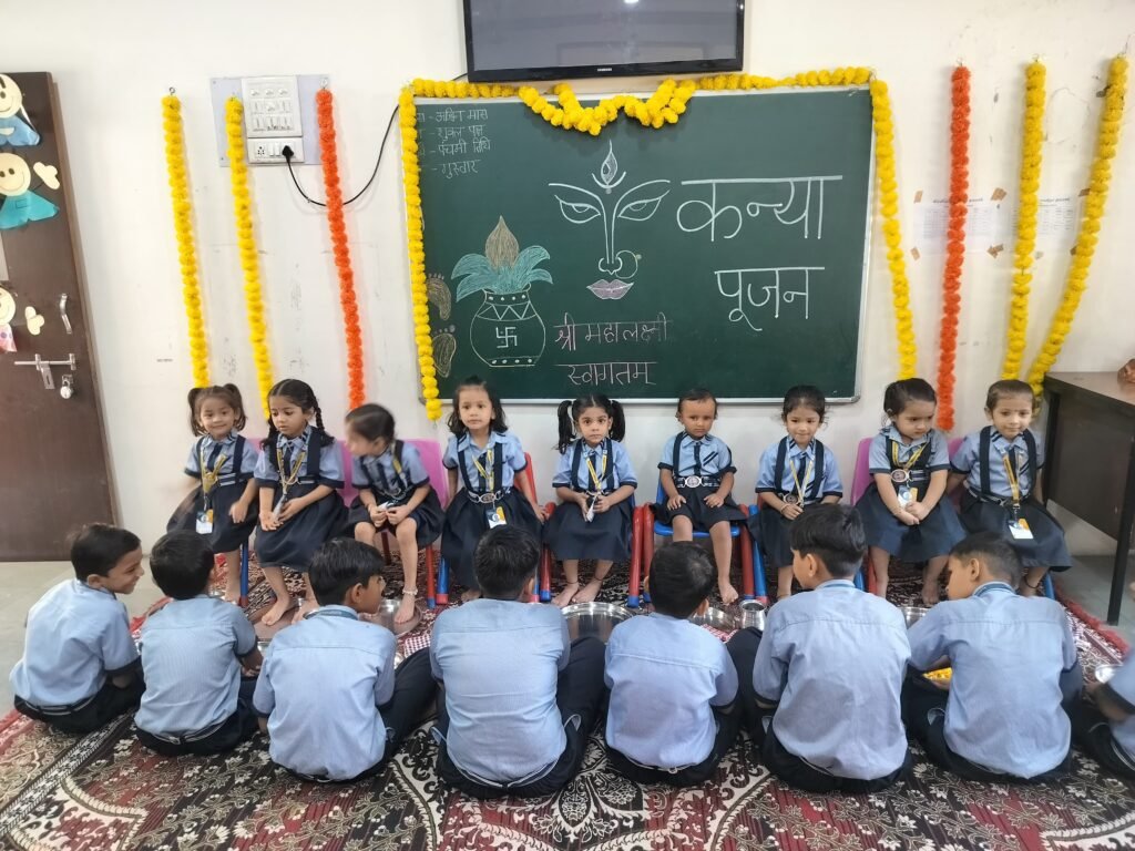 केशव विद्यापीठ में श्रद्धा और उत्साह के साथ हुआ कन्या पूजन, नारी सम्मान, संस्कार और भारतीय संस्कृति के संरक्षण का दिया संदेश 3 केशव विद्यापीठ में श्रद्धा और उत्साह के साथ हुआ कन्या पूजन, नारी सम्मान, संस्कार और भारतीय संस्कृति के संरक्षण का दिया संदेश | New India Times