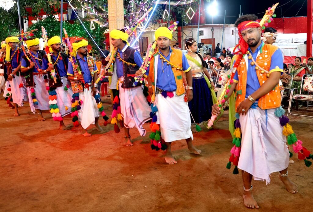 सेंट अर्नोल्ड स्कूल मेघनगर में अंतरविद्यालयीन गरबा प्रतियोगिता संपन्न | New India Times