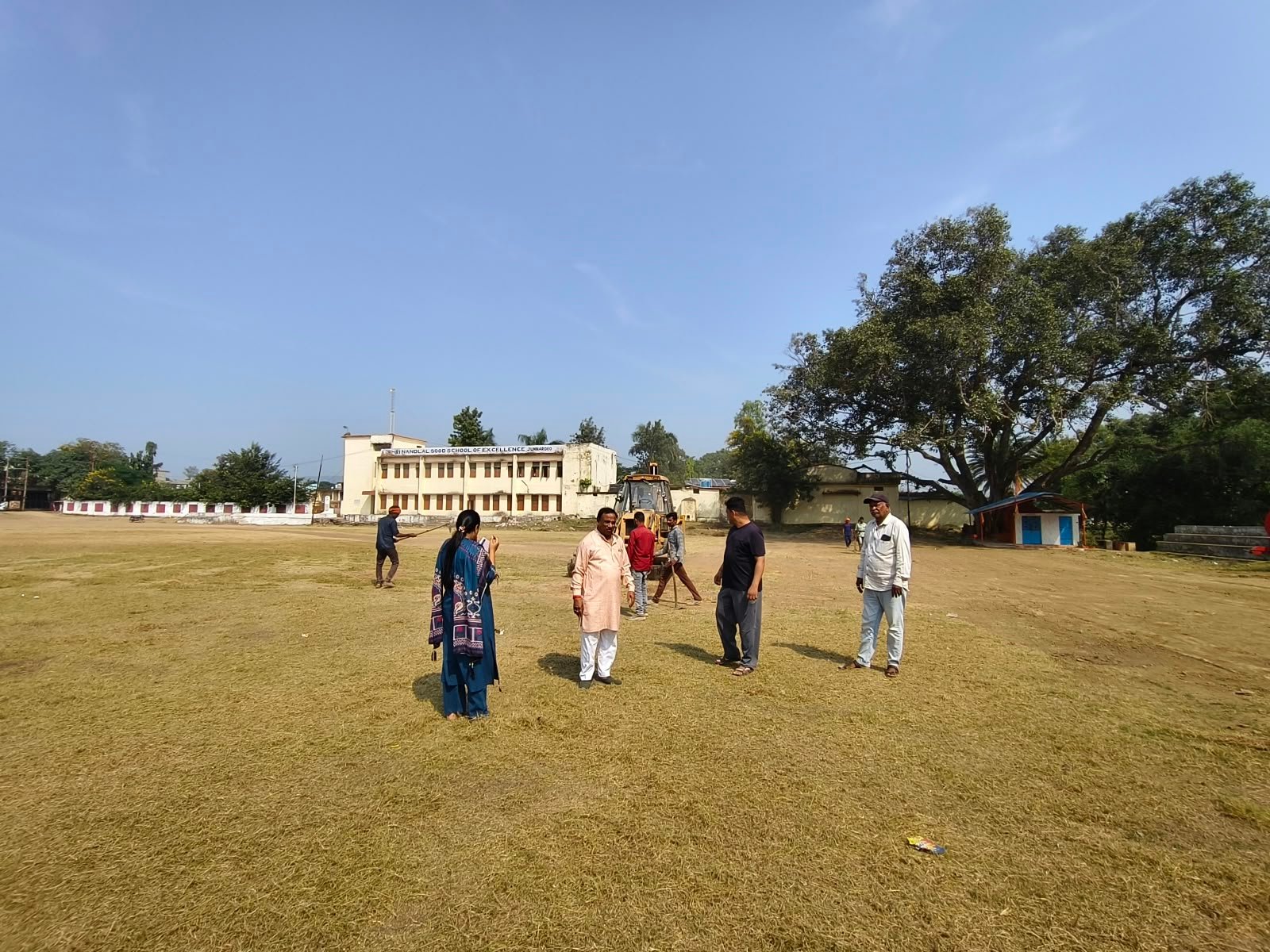 दशहरा उत्सव की तैयारियों में जुटा नगर पालिका प्रशासन, अध्यक्ष और सीएमओ ने लिया व्यवस्थाओं का जायजा | New India Times