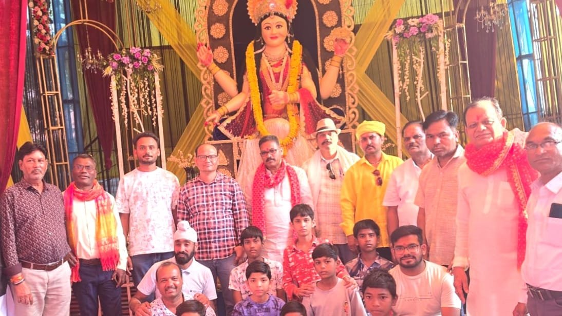 ‘चुनरी वाले भैया’ की चुनरी यात्रा में उमड़ रहा आस्था का जनसैलाब 1 ‘चुनरी वाले भैया’ की चुनरी यात्रा में उमड़ रहा आस्था का जनसैलाब | New India Times