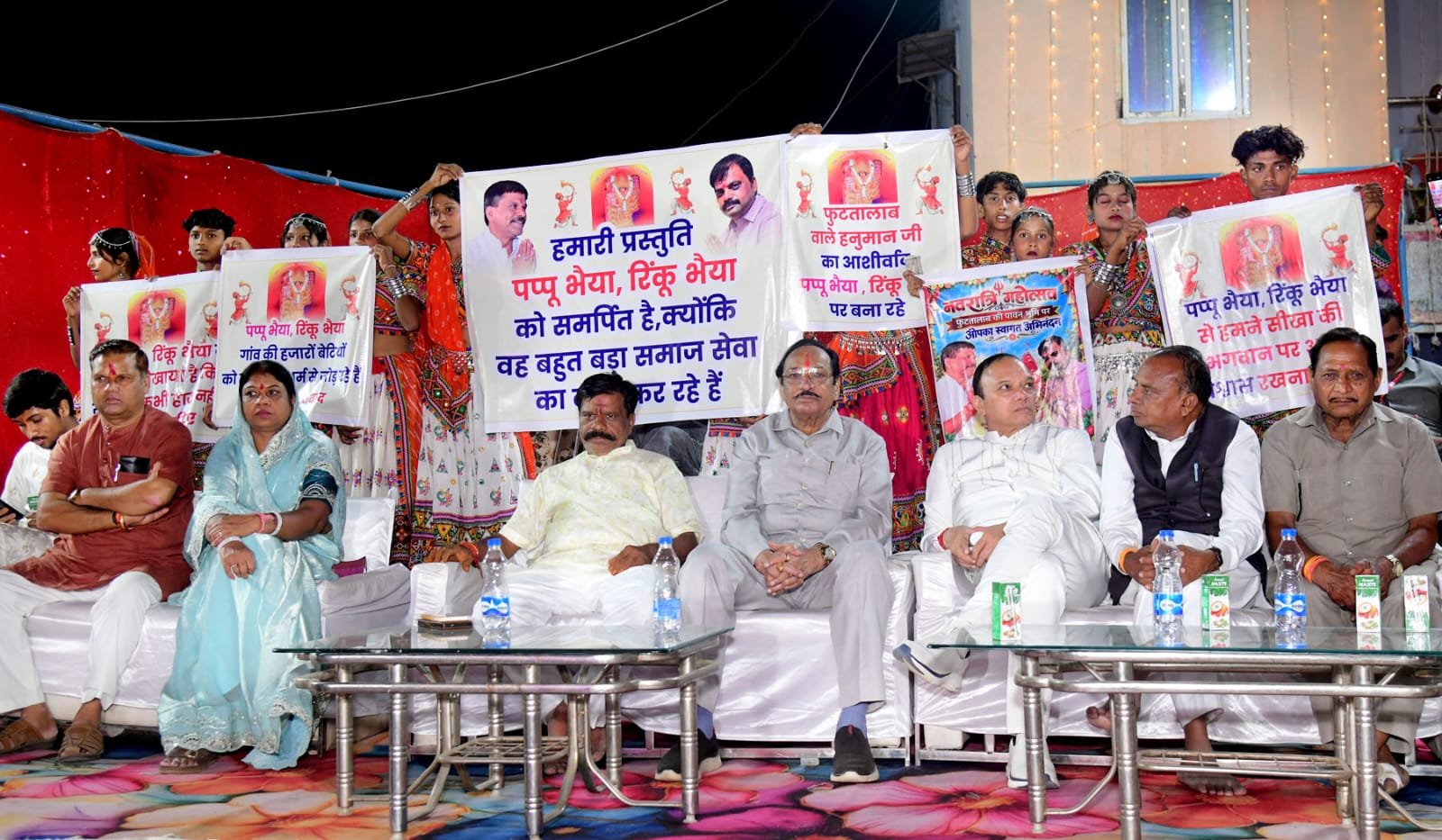 फुटतालाब गरबा महोत्सव में उमड़ा आस्था का जनसैलाब, पूर्व केंद्रीय मंत्री कांतिलाल भूरिया ने भी की शिरकत 1 फुटतालाब गरबा महोत्सव में उमड़ा आस्था का जनसैलाब, पूर्व केंद्रीय मंत्री कांतिलाल भूरिया ने भी की शिरकत | New India Times