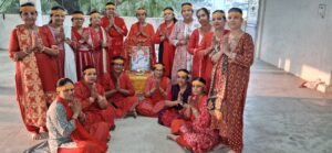 महिला पतंजलि योग समिति ने कालिका माता मंदिर में की महाआरती, गरबा रास के साथ की मां की आराधना