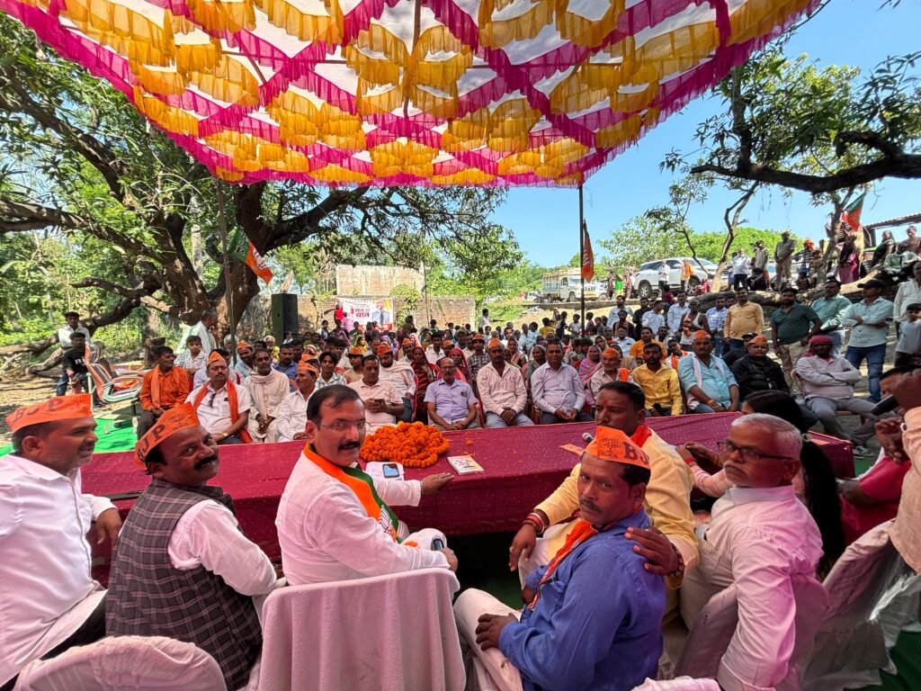 ‘मन की बात’ से राष्ट्र निर्माण में भागीदारी की मिलती है प्रेरणा: डॉ. सतीश द्विवेदी 2 ‘मन की बात’ से राष्ट्र निर्माण में भागीदारी की मिलती है प्रेरणा: डॉ. सतीश द्विवेदी | New India Times