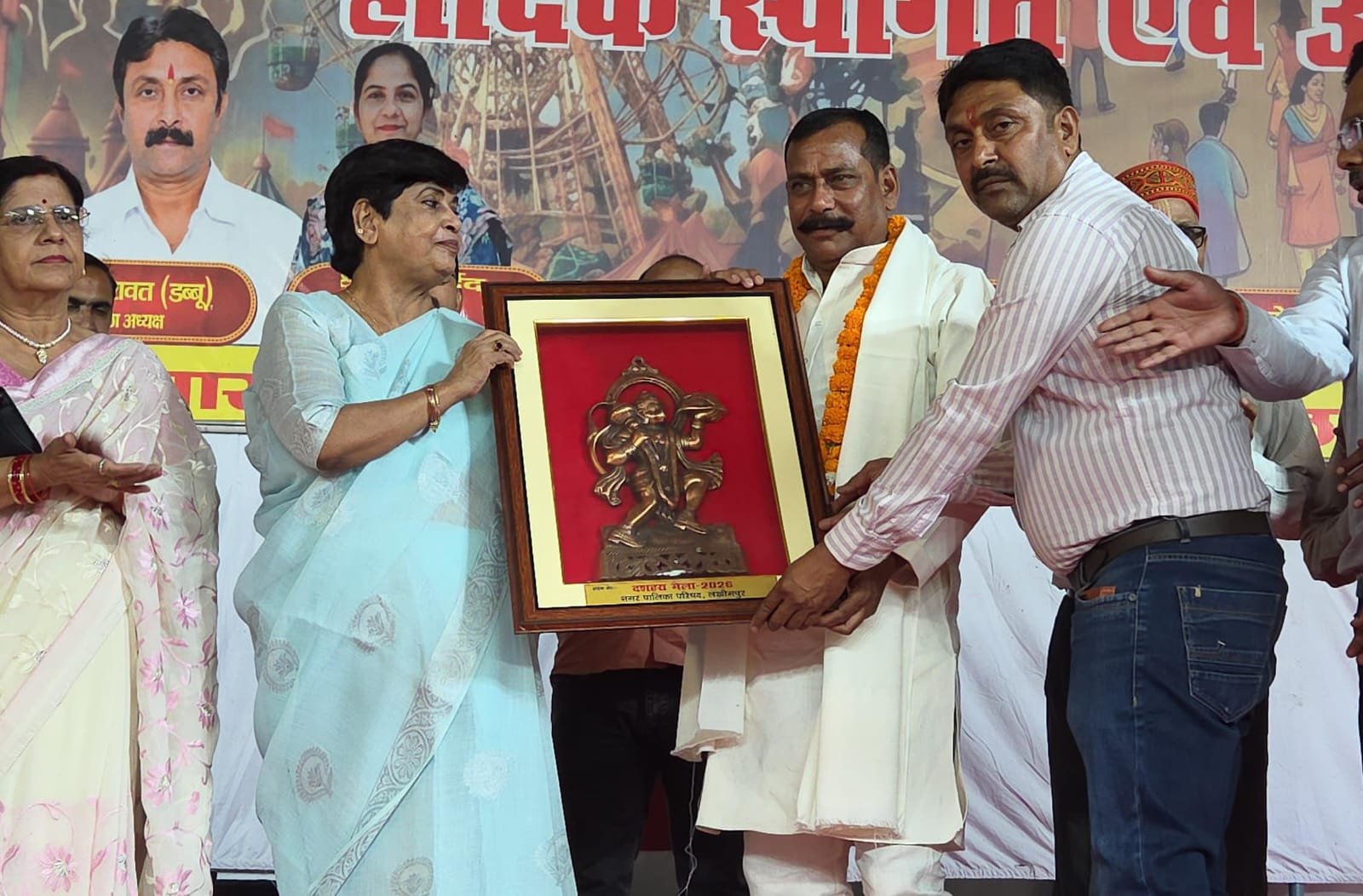 लखीमपुर दशहरा मेले में भव्य देवी जागरण, सुरमयी भजनों और जीवंत प्रस्तुतियों ने श्रद्धालुओं को किया मंत्रमुग्ध | New India Times