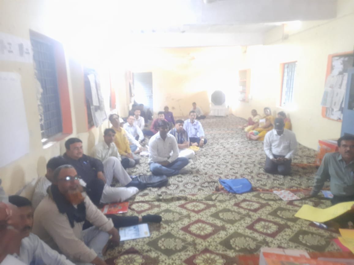 कक्षा 7 की नई पाठ्यपुस्तकों पर आधारित ब्लॉक स्तरीय शिक्षक प्रशिक्षण तिरला में प्रारंभ | New India Times