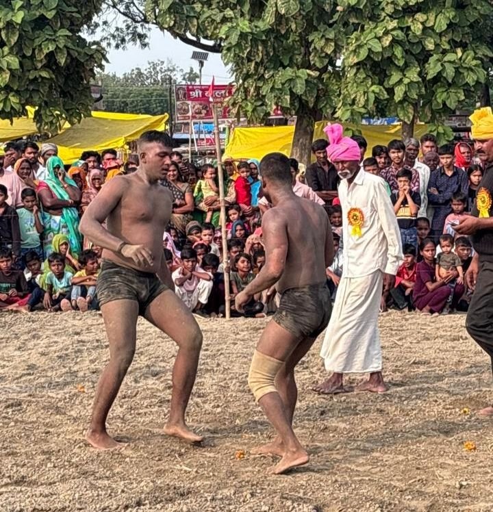 विराट कुश्ती दंगल में राजेश तिवारी और पायल ने मारी बाज़ी, पहलवानों ने दिखाया दमखम 2 विराट कुश्ती दंगल में राजेश तिवारी और पायल ने मारी बाज़ी, पहलवानों ने दिखाया दमखम | New India Times