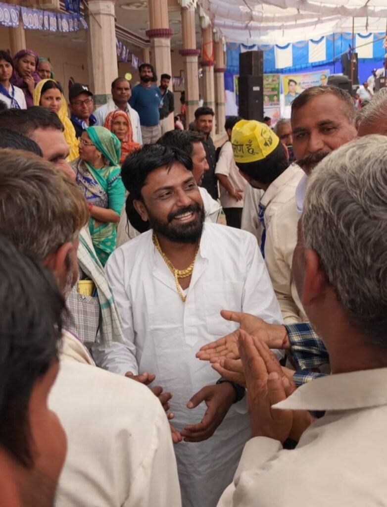 भाजपा विरोध के बीच सतपाल तंवर की सुरक्षा घटाने पर विवाद, भीमसेना ने जताया आक्रोश; भीमसेना प्रमुख ने लगाया राजनीतिक प्रतिशोध, जातिवाद और भाजपा की गुलामी करने का आरोप | New India Times