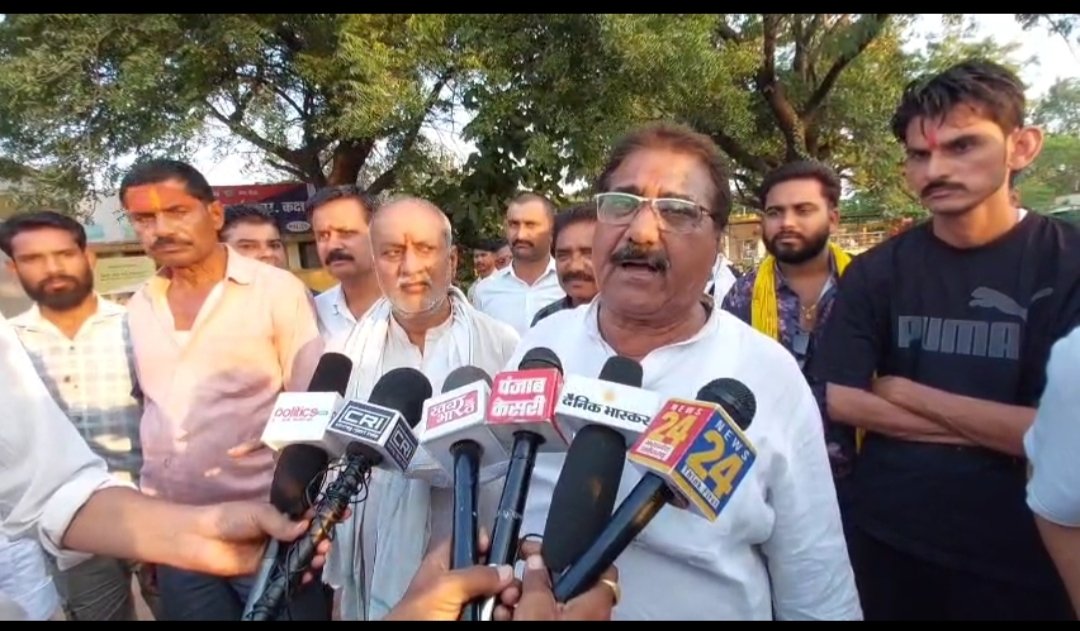 अमानगंज में सनातन धर्म यात्रा के दौरान चोरी की वारदातें, मोबाइल, चेन और नक़दी गायब; दो संदिग्ध महिलाएं हिरासत में | New India Times