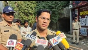 रात को घर से निकली बच्ची, अगले दिन खंडहर में मिला शव; जांच में जुटी पुलिस