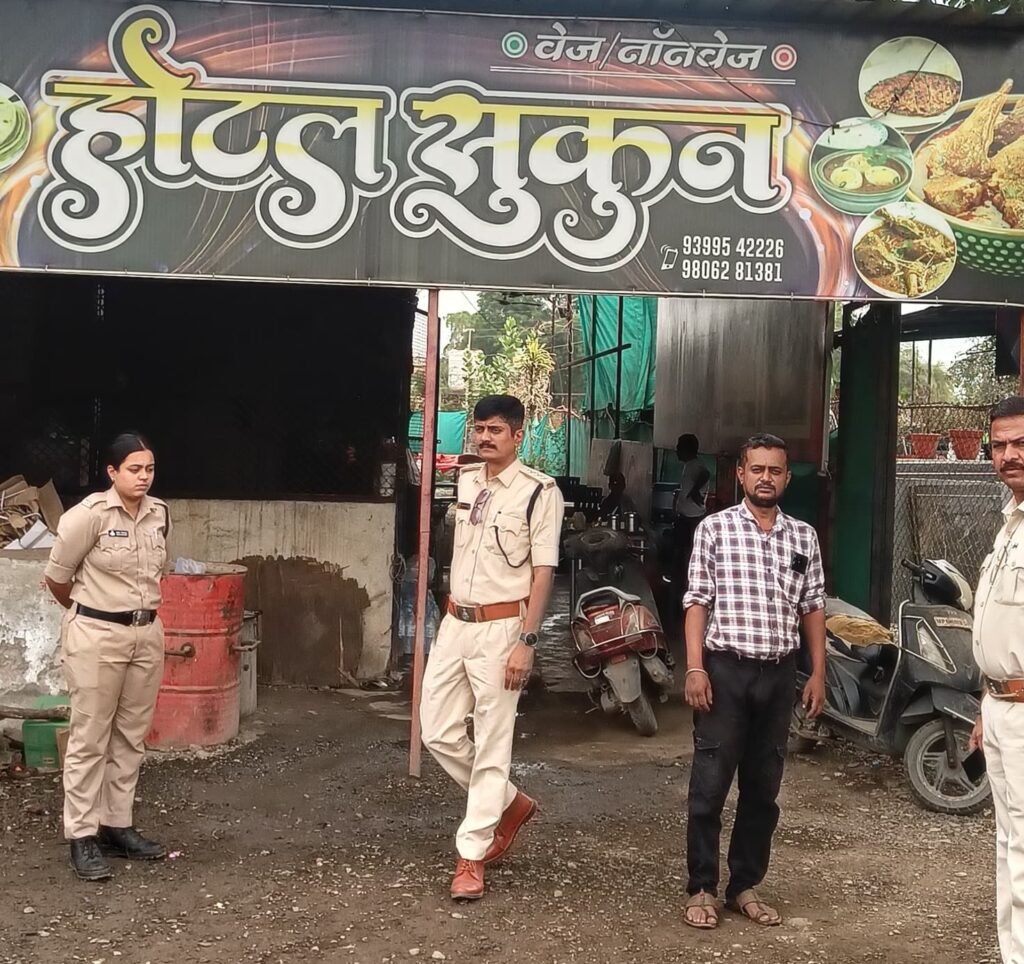 ढाबों पर अवैध शराब बिक्री की शिकायत पर आबकारी विभाग की छापेमारी, शराब जब्त; संबंधितों पर कार्रवाई 2 ढाबों पर अवैध शराब बिक्री की शिकायत पर आबकारी विभाग की छापेमारी, शराब जब्त; संबंधितों पर कार्रवाई | New India Times