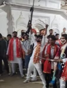 दमोह: जामा मस्जिद के सामने हवाई फायर करने के मामले में युवक पर आर्म्स एक्ट के तहत केस दर्ज