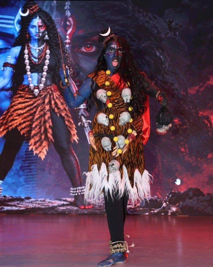 उद्भव उत्सव के फाइनल राउंड में नृत्य के जरिए सजीव हुई राधा-कृष्ण की रासलीला, हनुमान की रामभक्ति और शिव का रौद्र रूप 2 उद्भव उत्सव के फाइनल राउंड में नृत्य के जरिए सजीव हुई राधा-कृष्ण की रासलीला, हनुमान की रामभक्ति और शिव का रौद्र रूप | New India Times