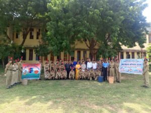 नुक्कड़ नाटक और स्वच्छता अभियान के जरिए दिया सेवा एवं सामाजिक जिम्मेदारी का संदेश